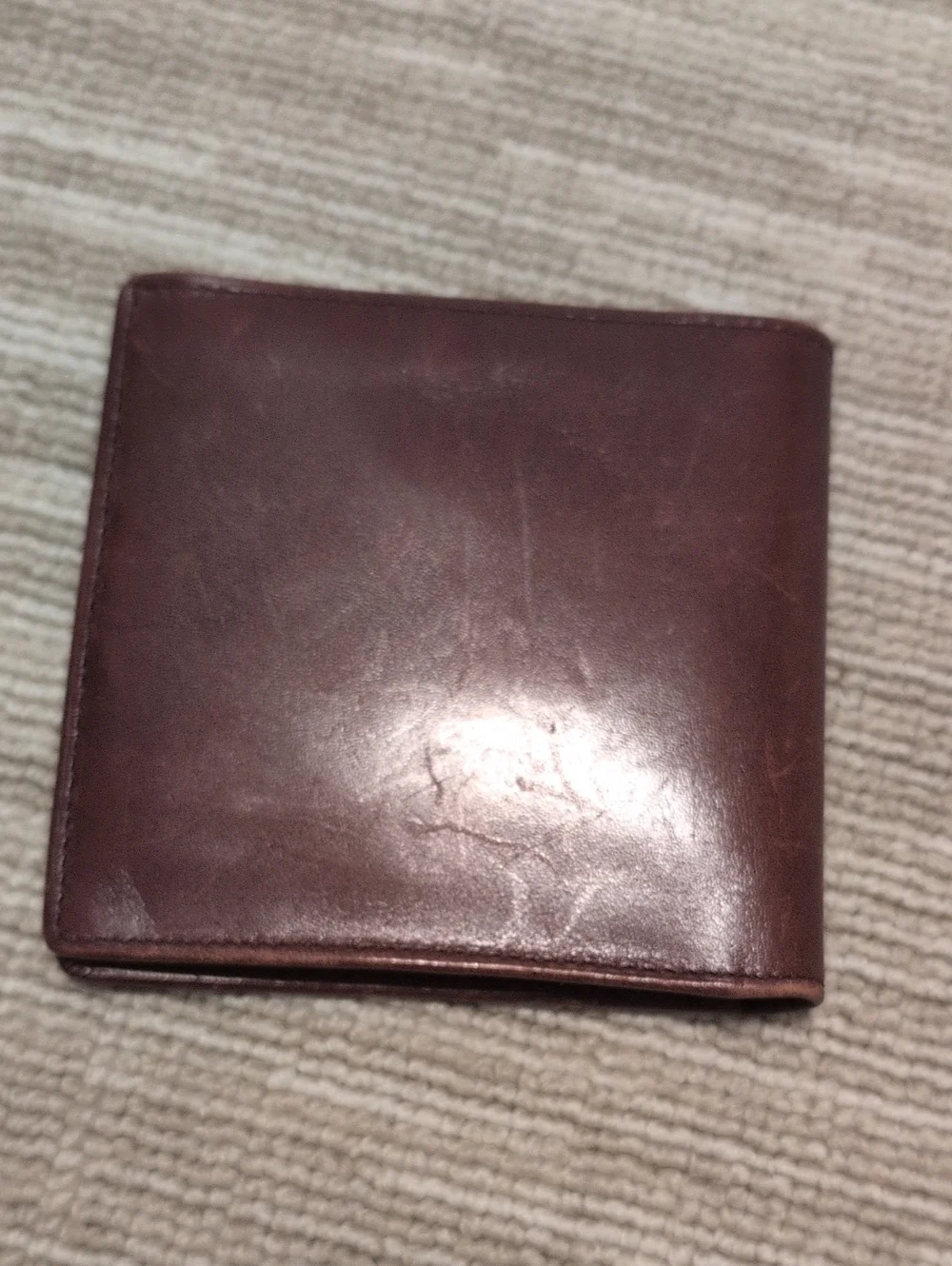 Classic Brown Leather Bi-Fold Wallet
